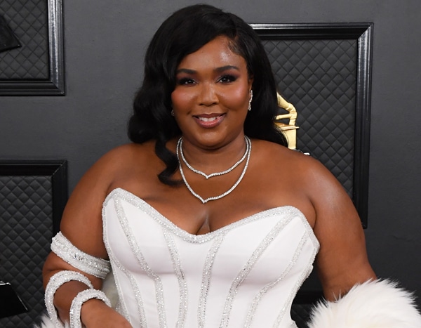 Blue Eyeshadow, Nail Art & Old Hollywood: The Biggest Trends from the 2020 Grammys Red Carpet